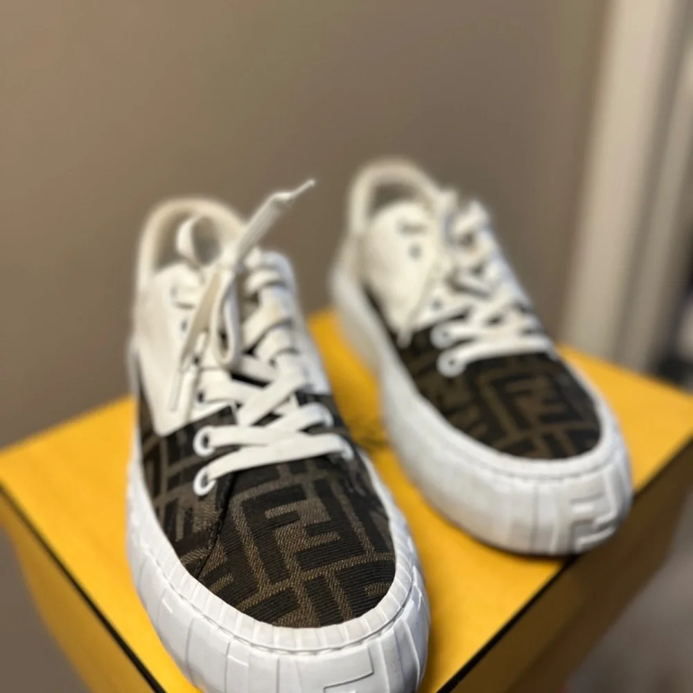 FENDI FORCE - Picture 6 of 6